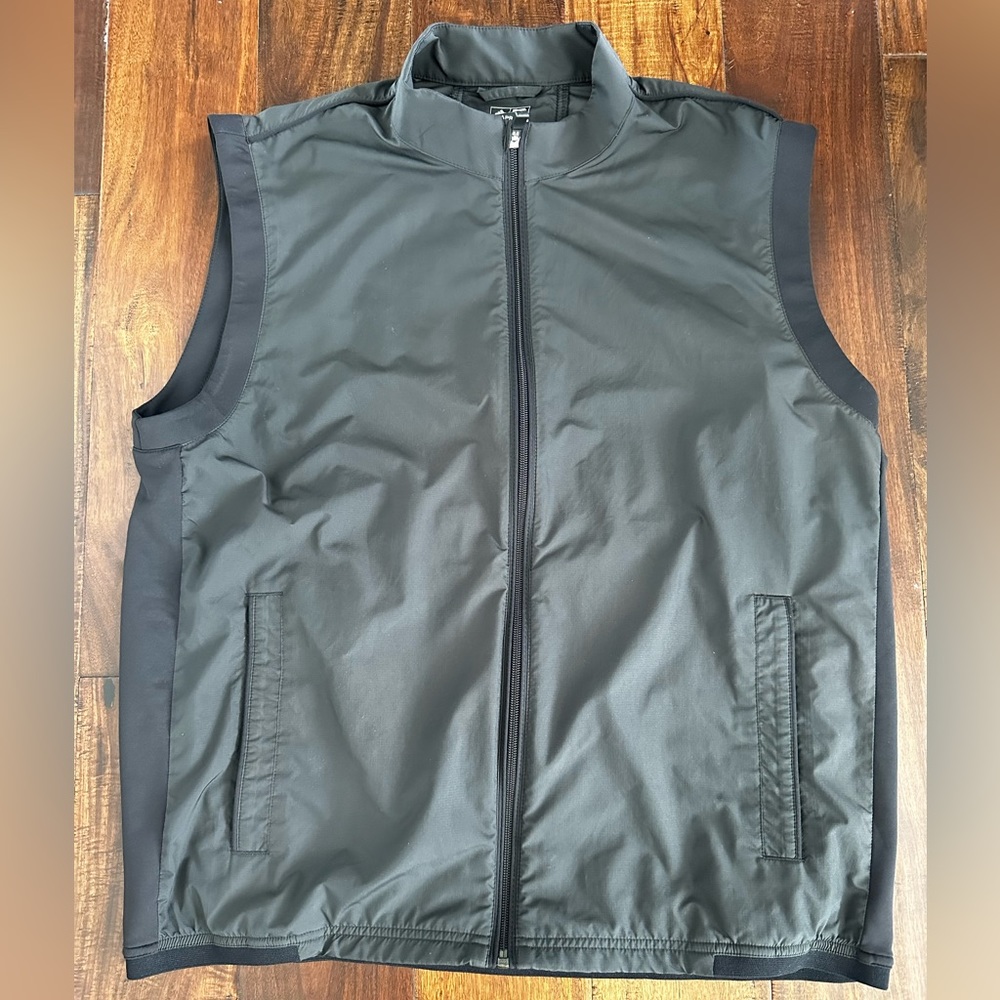 Adidas Black Climaproof Golf Vest - L